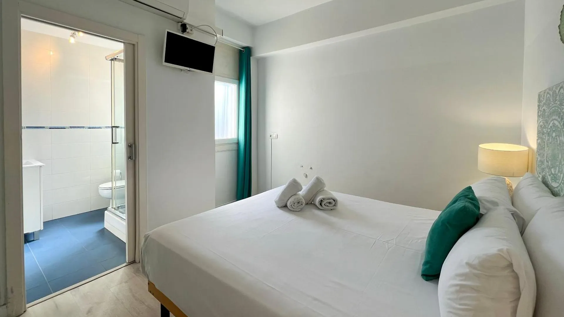 Stay U-Nique Apartments Seneca Barcelona